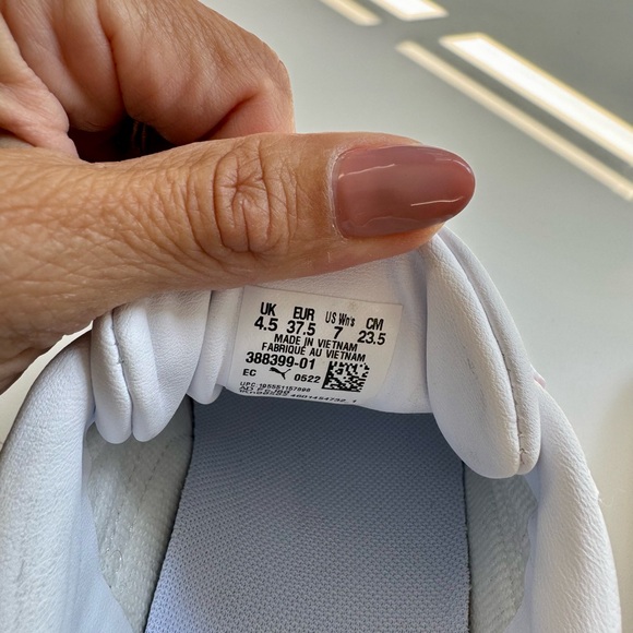 Beautiful Puma Womens Mayze Summer Squeeze Platform Sneakers Neon Stripes sz 7 - Picture 12 of 12